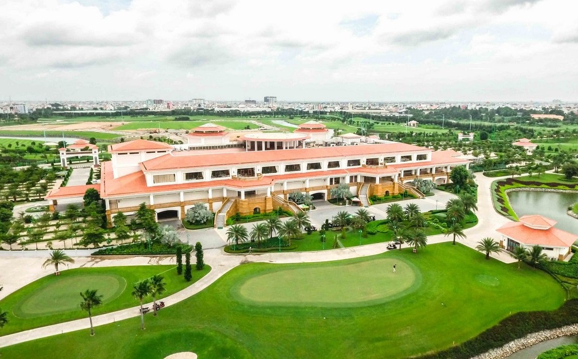 Sân Golf Tân Sơn Nhất cách 5km