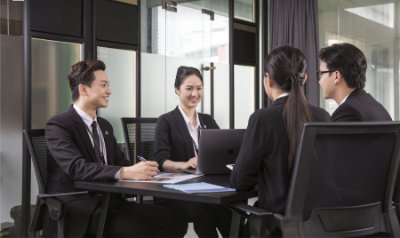 môi giới bất động sản
