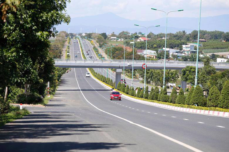 Cao Tốc Dầu Giây Liên Khương