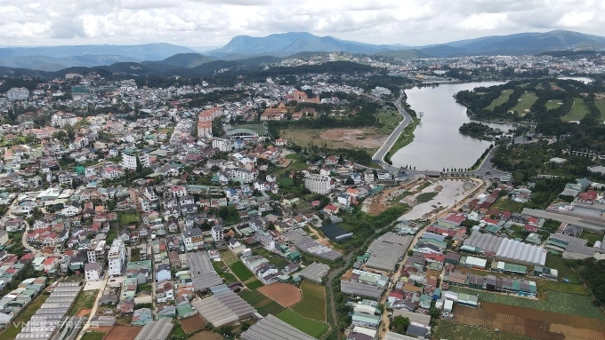 Một góc TP Đà Lạt nhìn từ trên cao