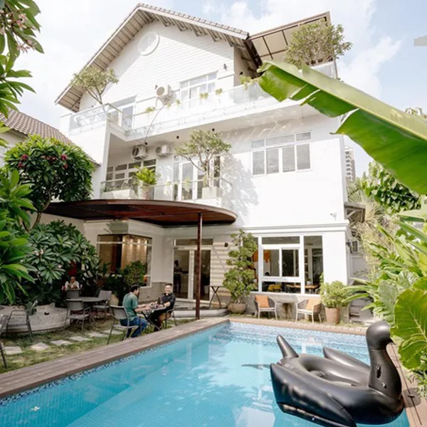 Biệt thự rộng rãi với diện tiết khoảng 600m vuông mang phong cách châu Âu