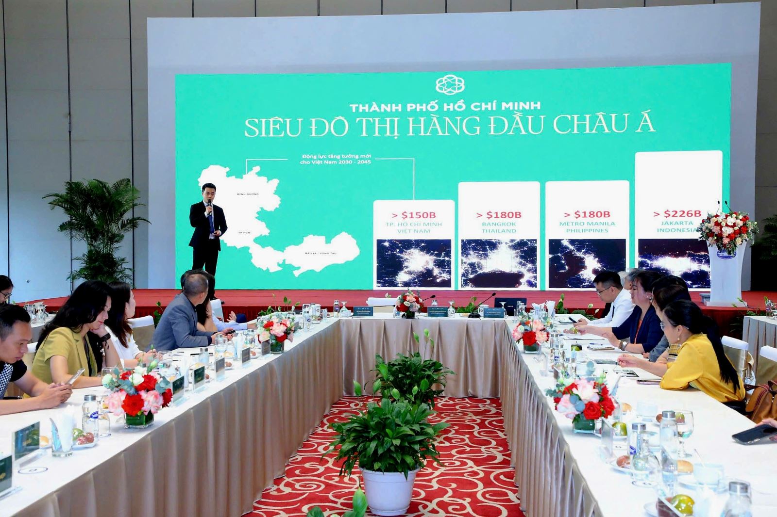 Hội thảo thu hút đông đảo giới đầu tư bất động sản tham dự