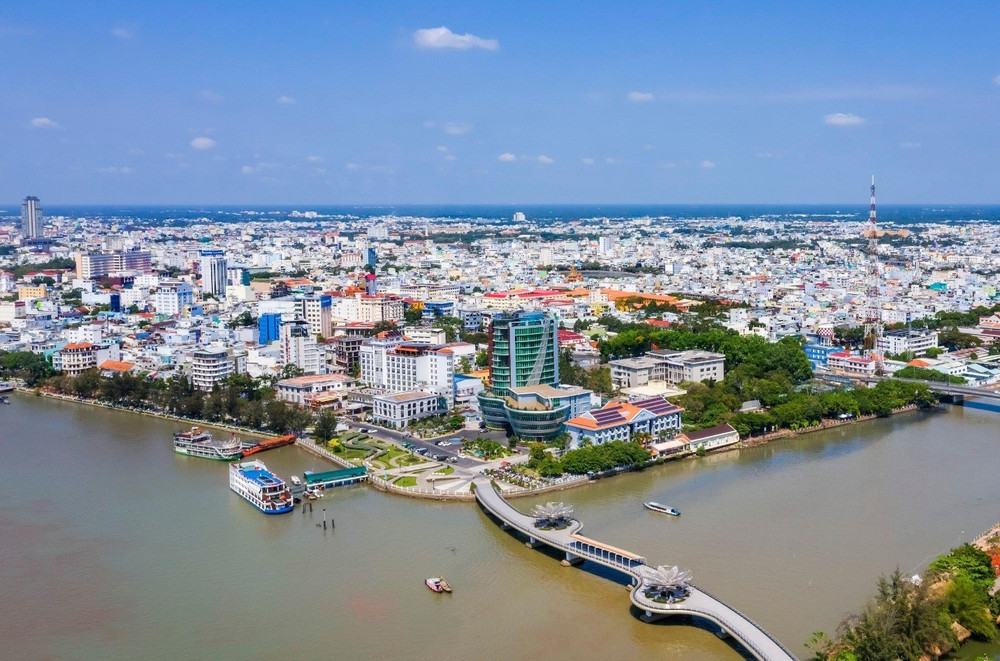 Thời điểm này có nên đầu tư bất động sản miền Tây?