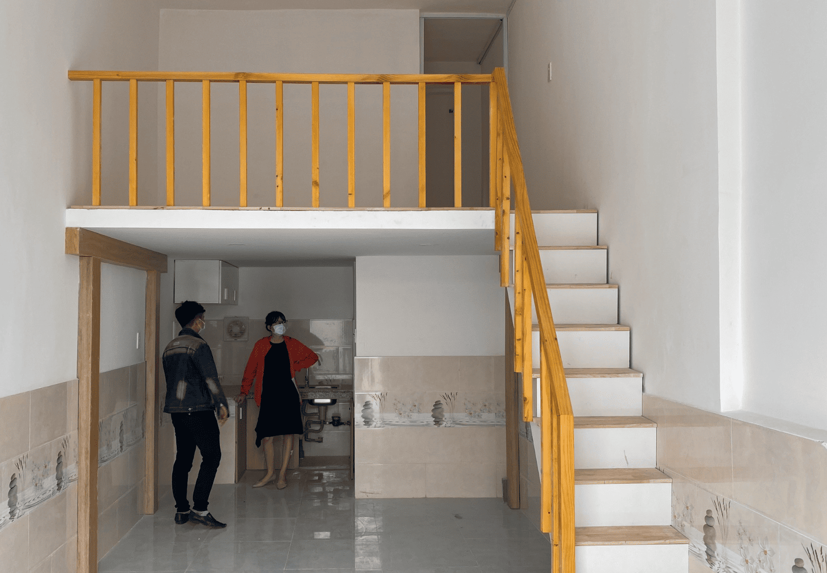 Giá thuê tại TP.HCM dao động rộng hơn so với Hà Nội và Đà Nẵng do sự đa dạng về vị trí và tiện ích