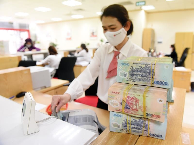 Hiện tại lãi suất thả nổi trung bình dao động 7-11%/năm, tùy ngân hàng