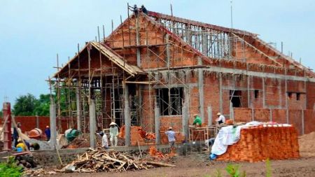 Nếu gia chủ phạm hạn, có thể mượn tuổi người thân phù hợp