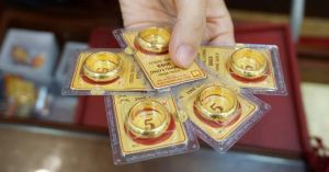 Dự báo giá vàng tháng 12/2025: Nên tích lũy hay đầu tư lướt sóng? giá vàng tháng 12/2025