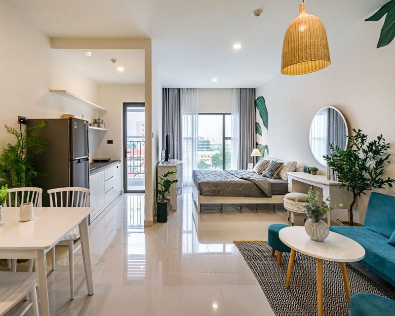 Ngoài hướng cửa chính và cửa ban công, gia chủ cũng cần lưu ý những yếu tố phong thủy khác